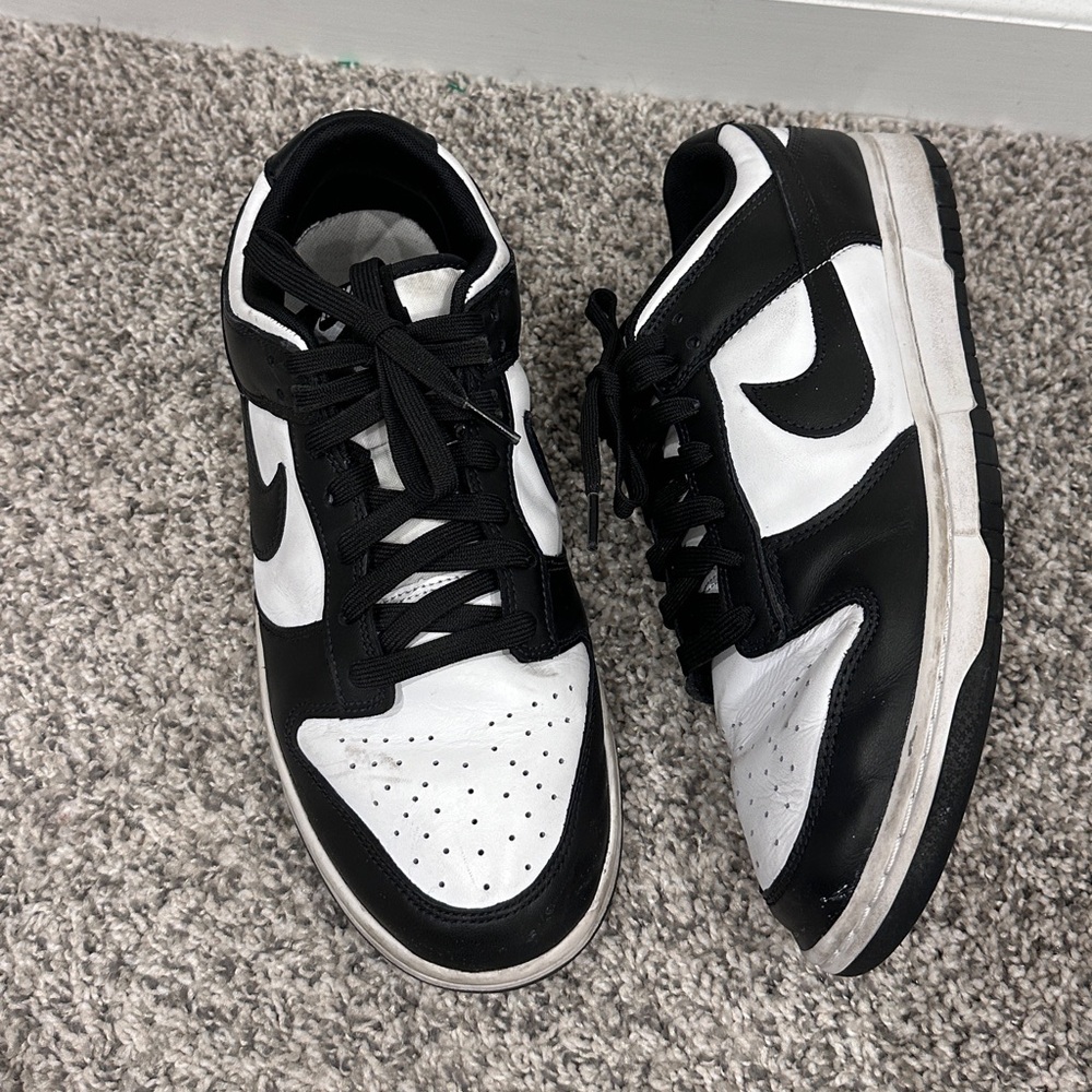 Nike Dunk Low Black White “Panda” Sneakers Men’s Size 10.5